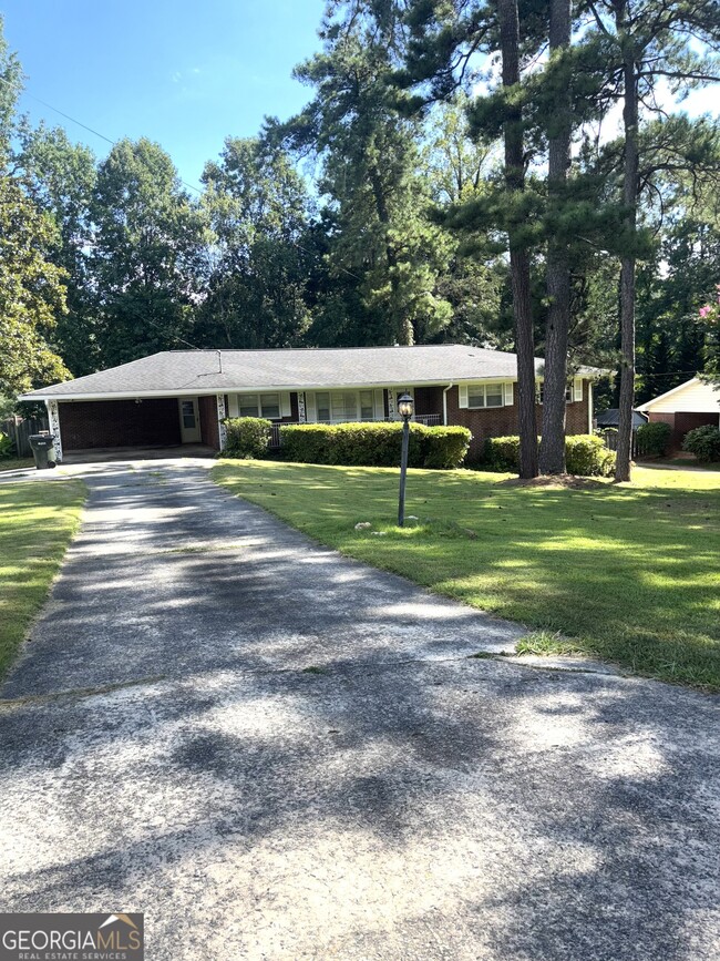 Primary Photo - 1255 Angelia Dr SW