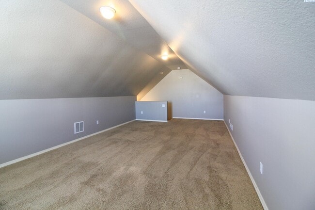 Building Photo - South Kennewick 3 Bed/2 Bath House