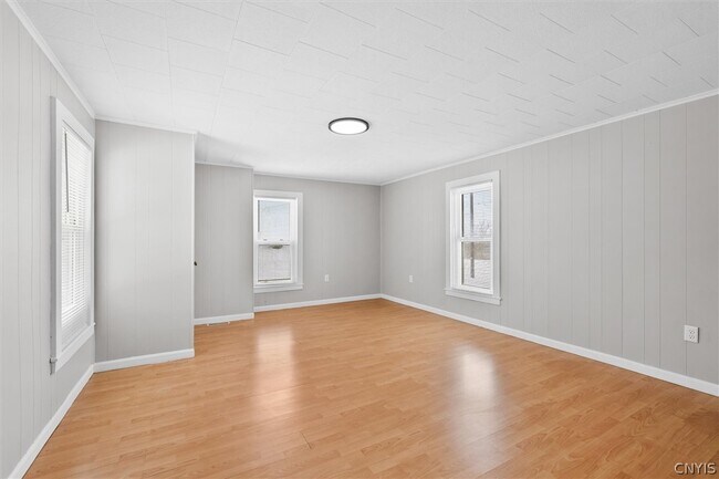 Building Photo - 6982 Webster Rd