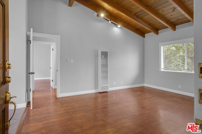 Building Photo - 16144 Sunset Blvd
