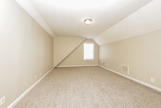 Building Photo - 6404 Wildgrove Dr