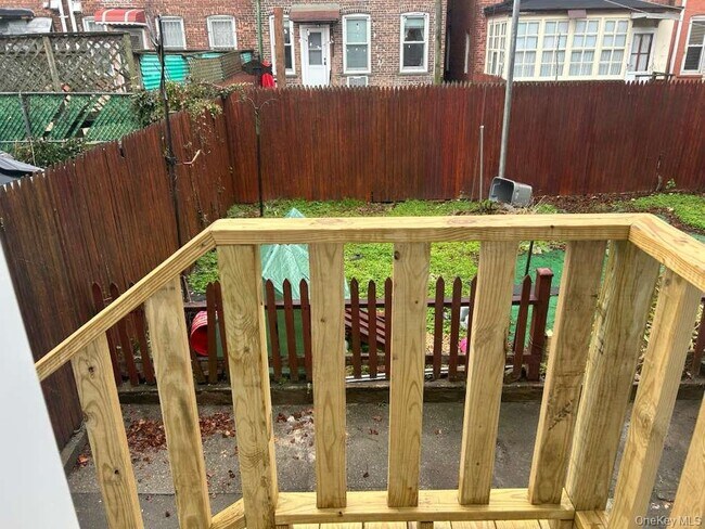 Building Photo - 88-23 85th St