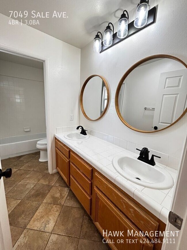 Building Photo - 7049 Sale Ave