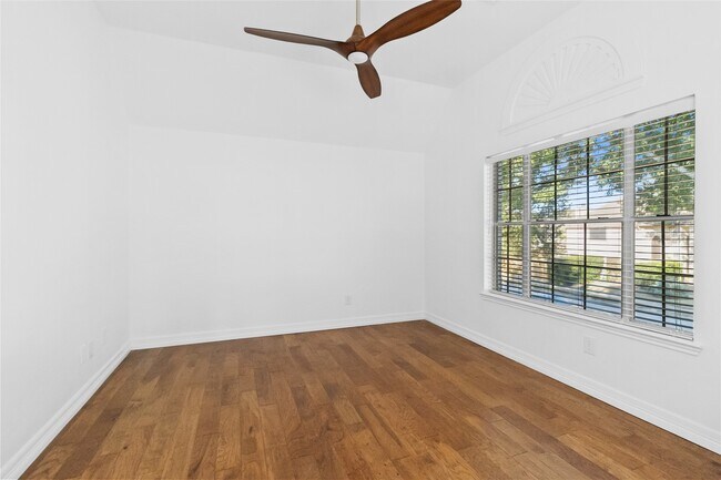 Building Photo - 7619 Omaha Dr