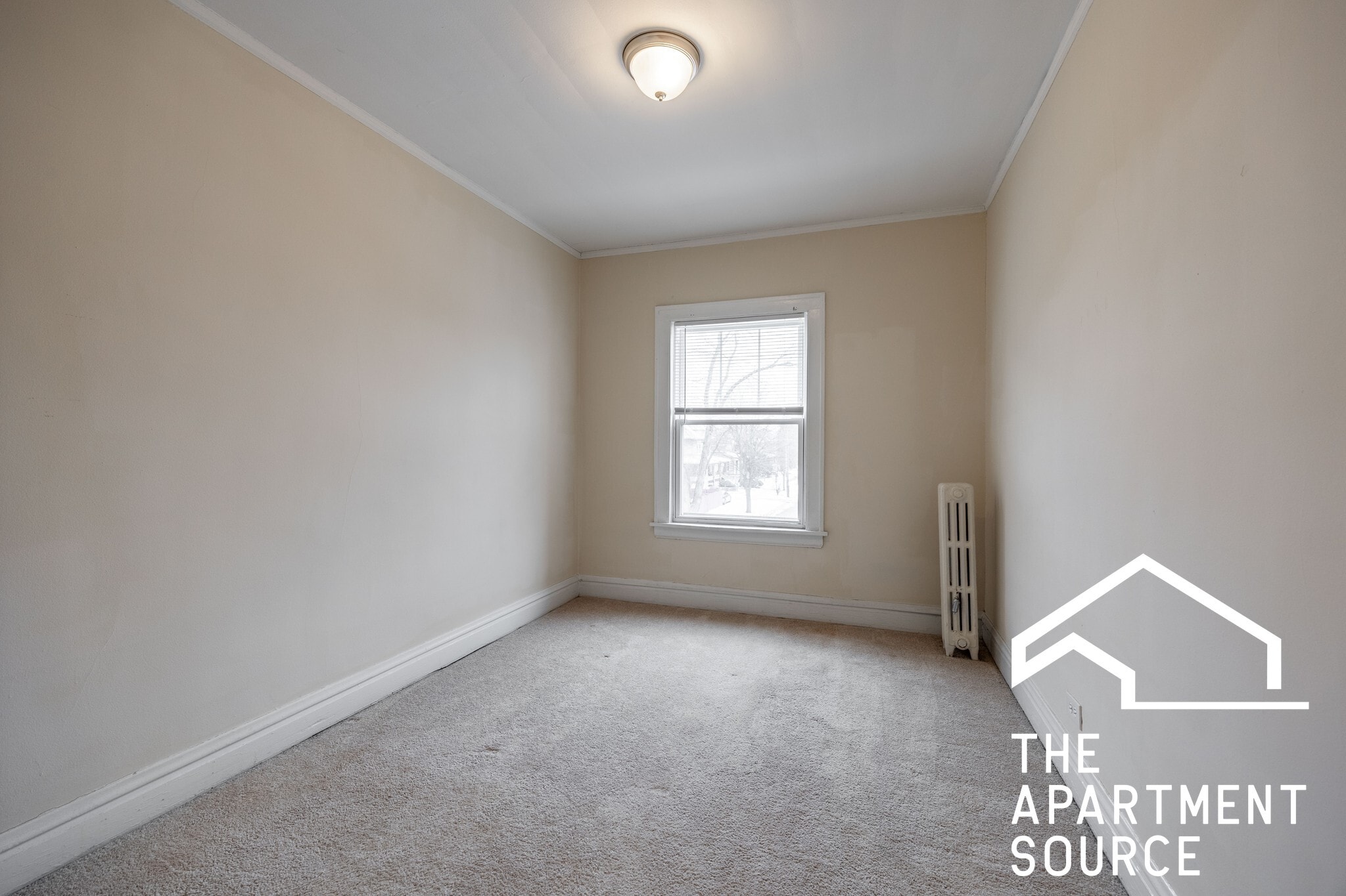 Building Photo - 602 Elgin Ave