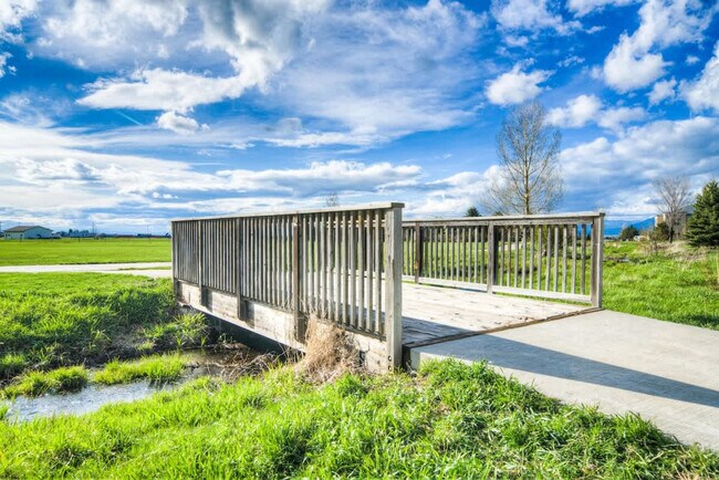 Building Photo - 360 Enterprise Blvd