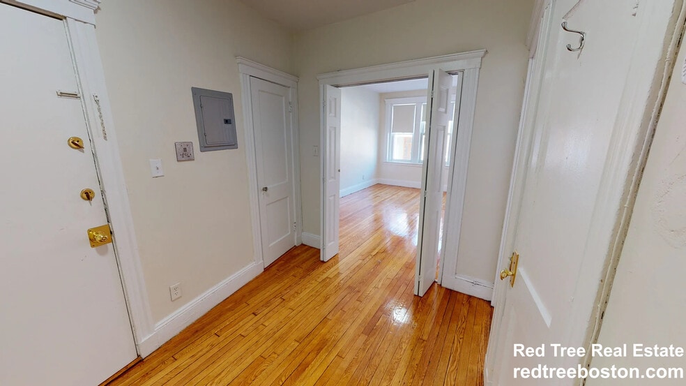 Building Photo - 119 Sutherland Rd