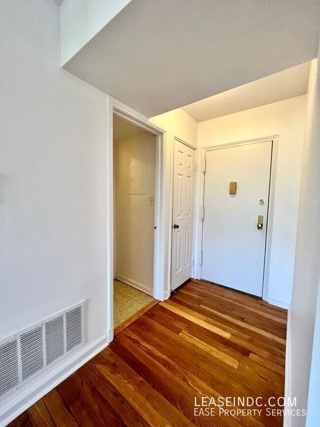Building Photo - 3620 38th St NW