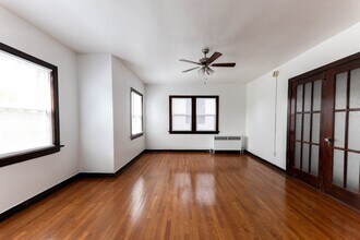 Building Photo - 335 E Broadway