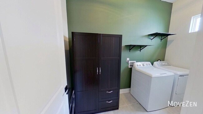 Building Photo - 6605 Truxton Ln