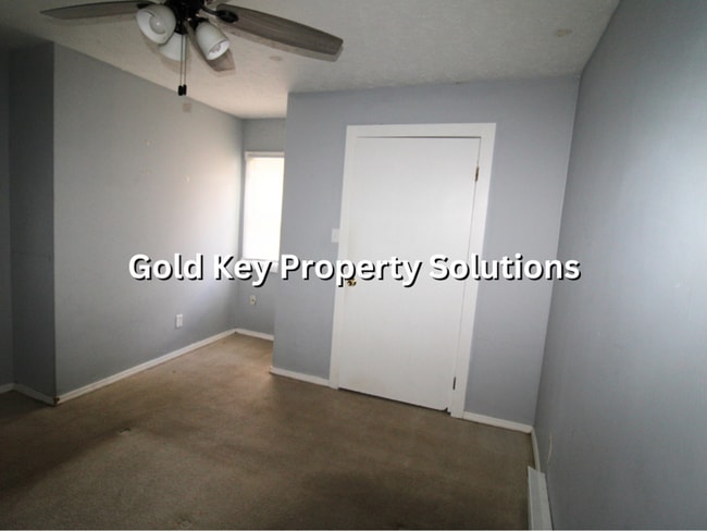 Building Photo - MUNCIE 3 BR 1 BA house with Fenced Backyar...
