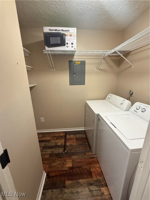 Building Photo - 3542 Chesapeake Dr