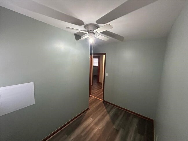 Building Photo - 106 Eleanor Cir