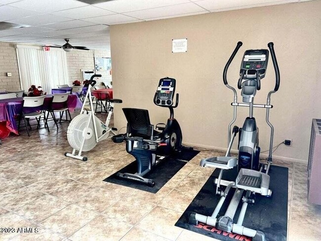 Building Photo - 16005 N 32nd St