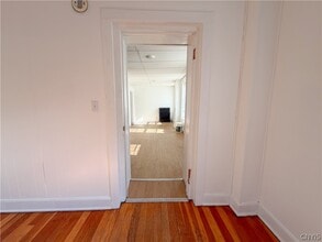 Building Photo - 10 E Genesee St