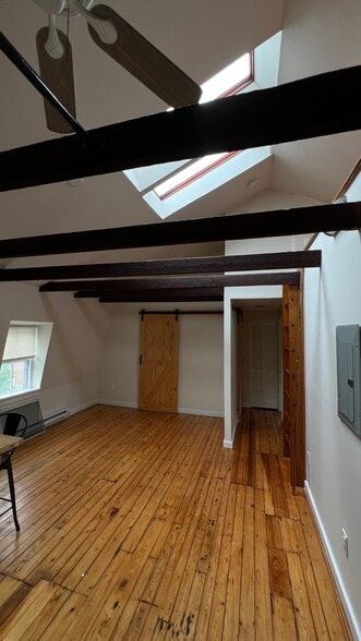 Building Photo - 44 E Bowery St