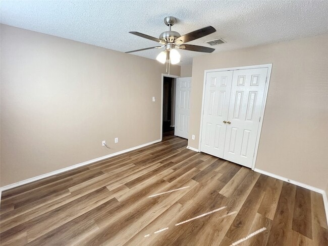 Building Photo - 5405 Shiver Rd