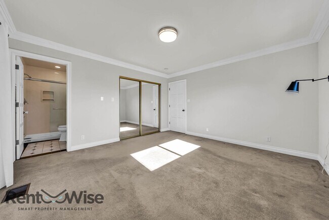 Building Photo - 1951 Heath Dr