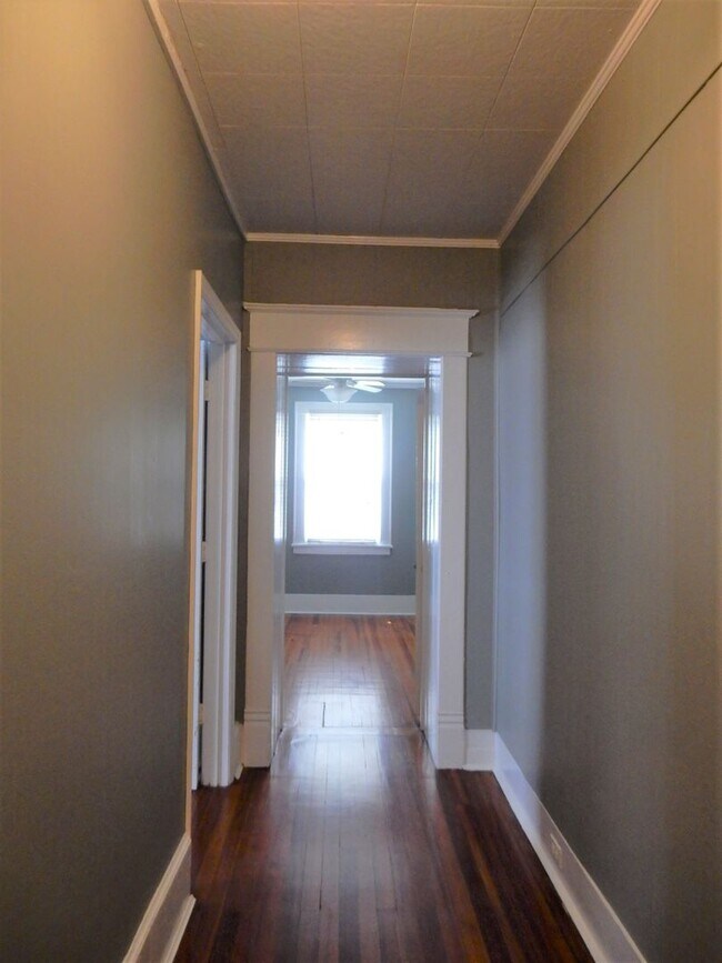 Building Photo - Allison/434