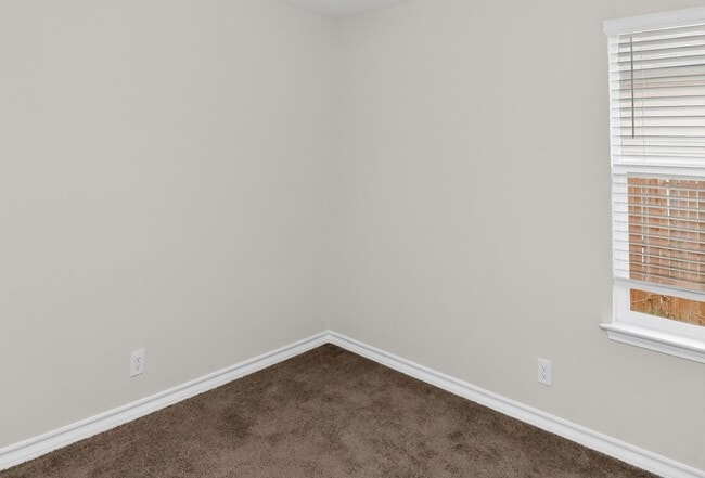 Building Photo - Modern 3BR Home w/ Open Floor Plan in Growing San Antonio Area