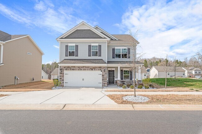 Primary Photo - Beautiful 4 Bedroom Home in Gastonia