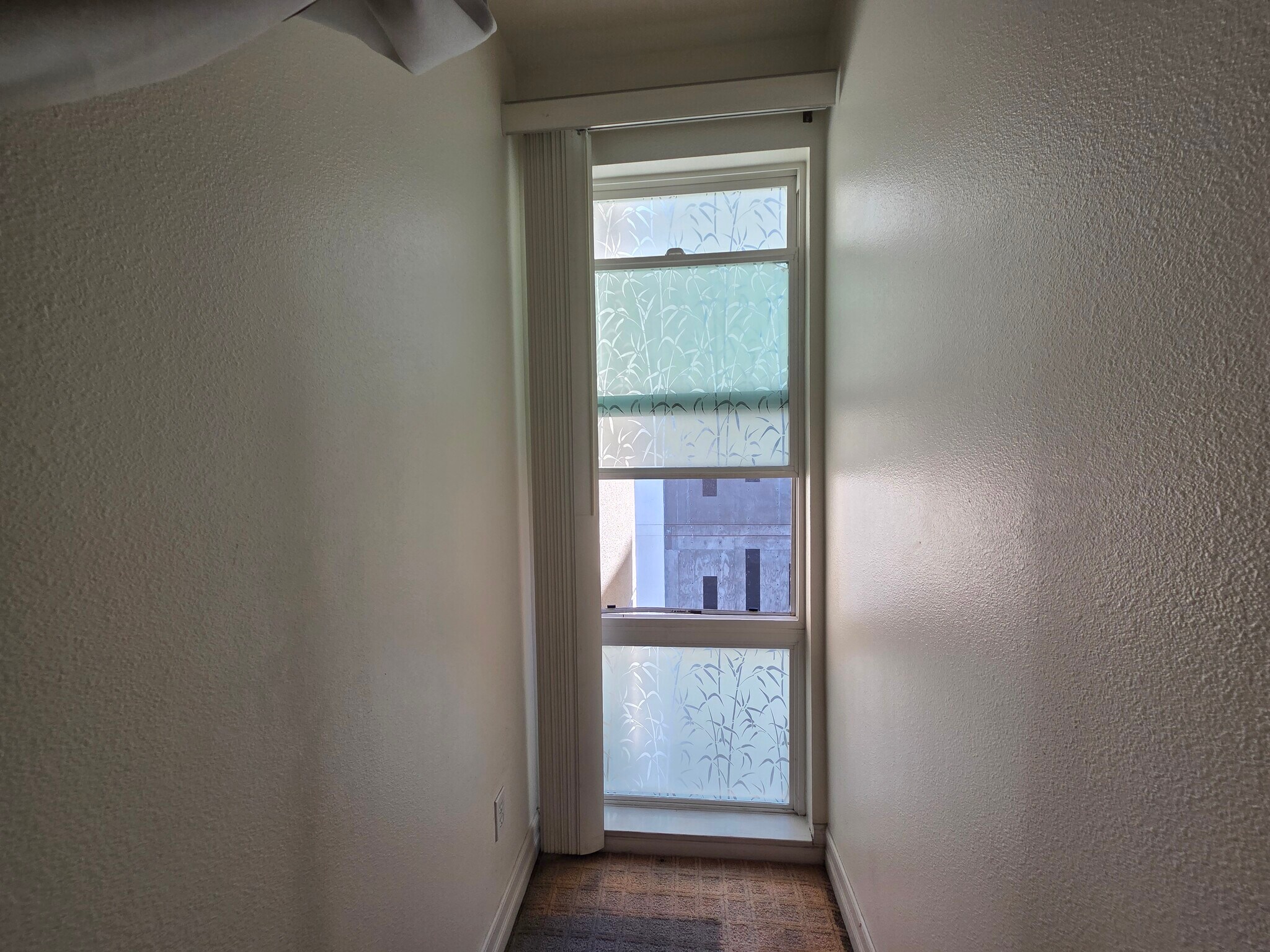 Building Photo - 1225 Island Ave