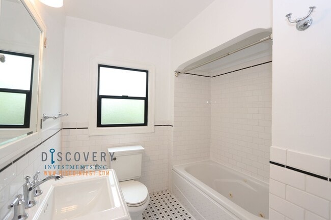 Building Photo - Oakmore Tudor with Large Backyard and Deck