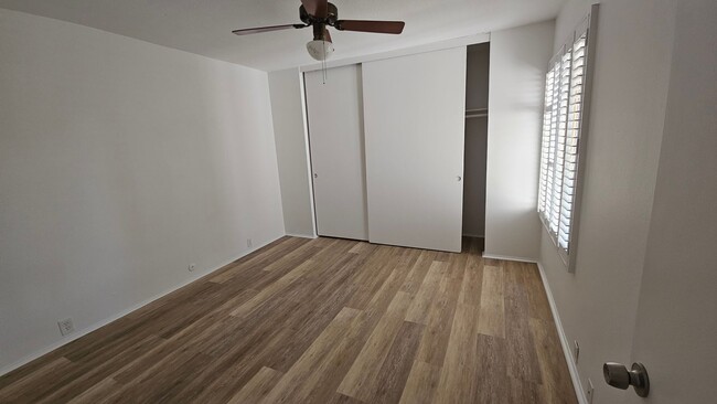 Building Photo - EASTER WAY - UTC 3 BR TOWNHOME CONVENIENTL...