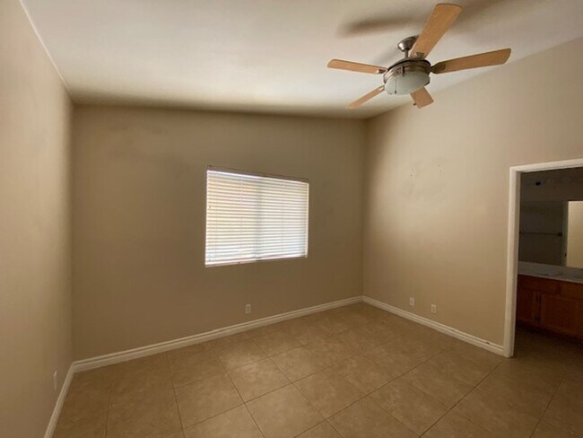 Building Photo - 3736 Smoking Gun Ct