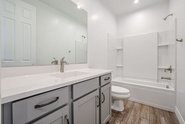Building Photo - Beautiful Home in the Highly Desirable Vistancia Community of Peoria