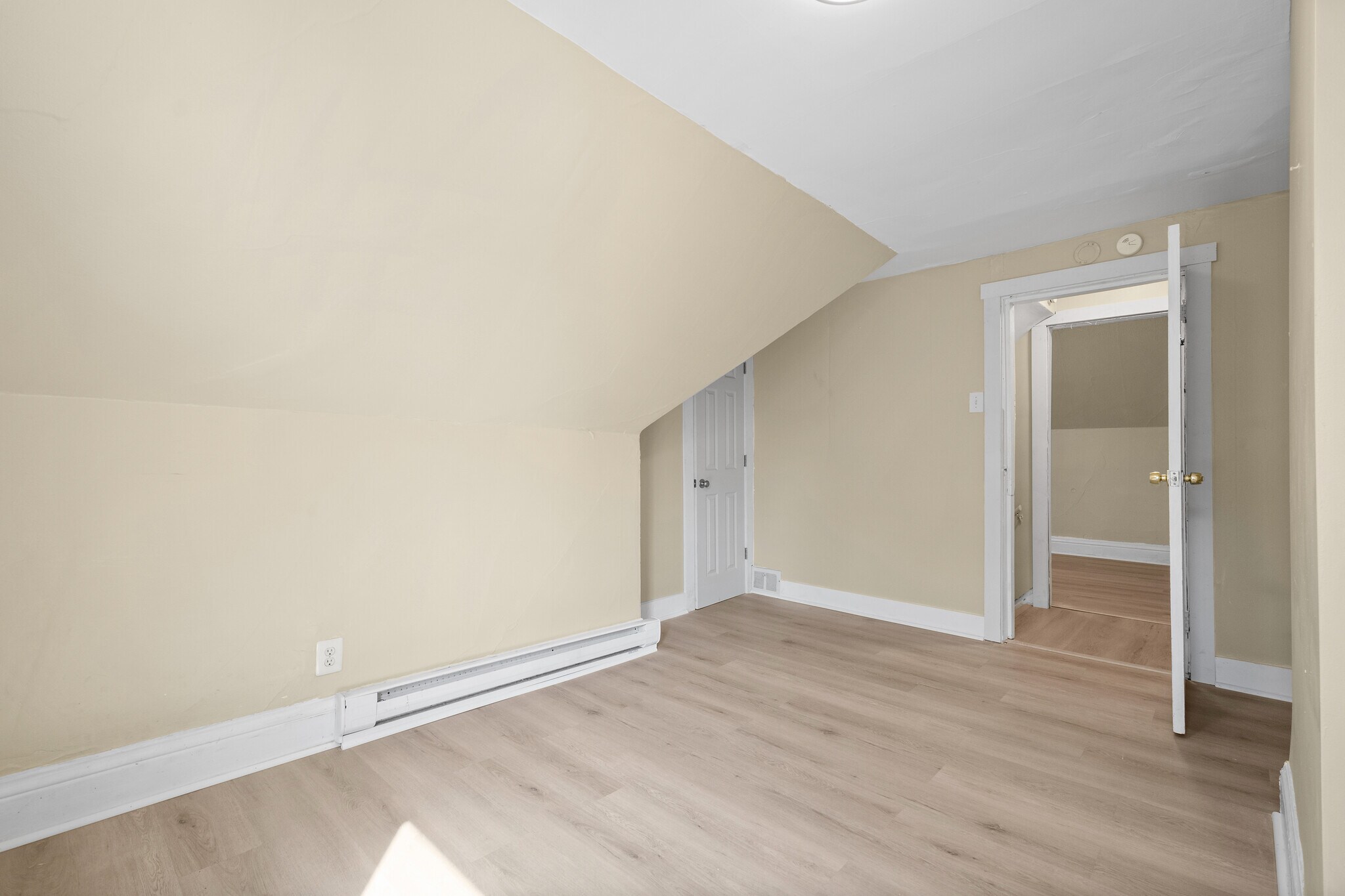 Building Photo - 510 Dawson Ave