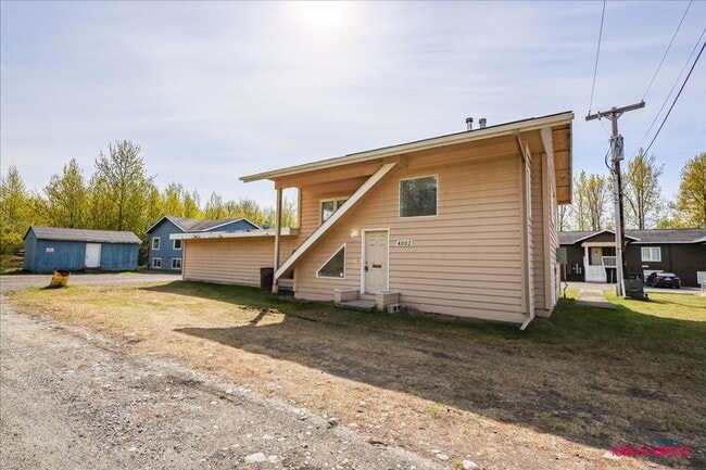 Building Photo - 2BD | 2BA Nestled on a Cul-De-Sac