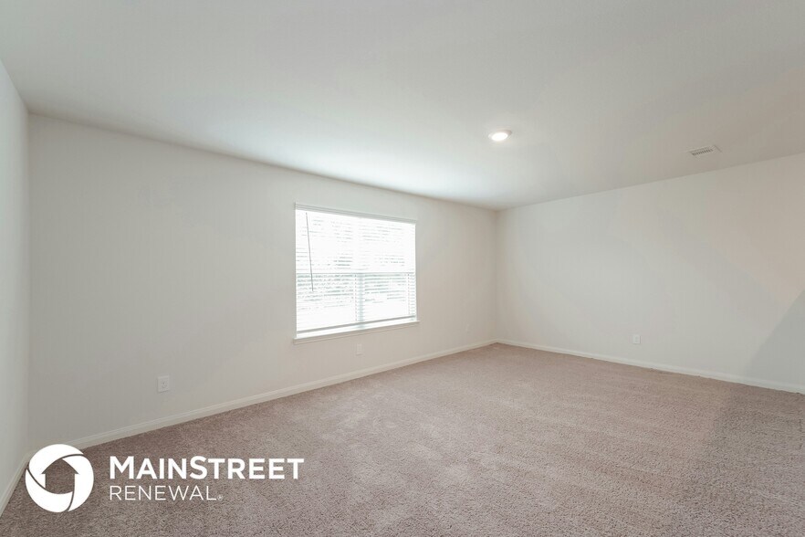 Building Photo - 21083 Titian Dr.