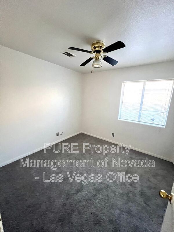 Building Photo - 5716 Grand Entries Dr