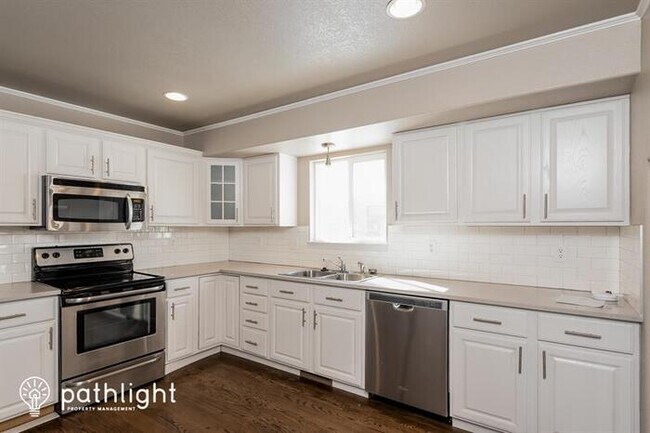 Building Photo - 3944 Foothills Drive, Loveland, CO, 80537
