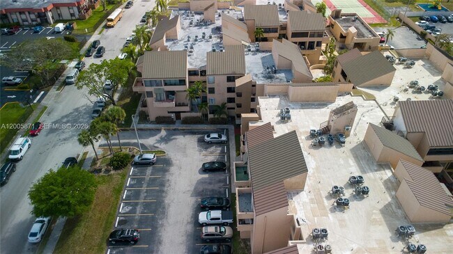 Building Photo - 10500 SW 108th Ave