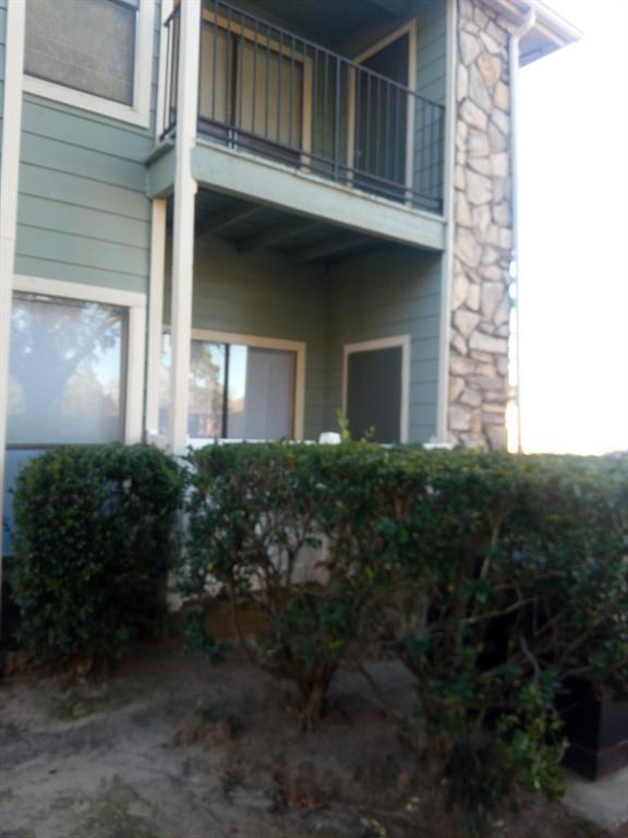 Building Photo - 3762 Tanglewilde St