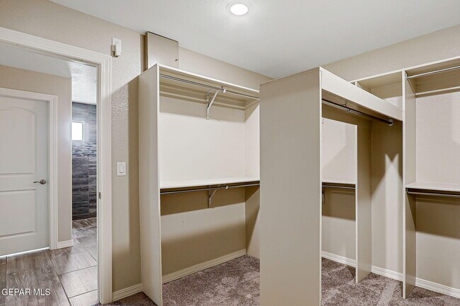 Building Photo - 2808 Tierra De Moyo Pl