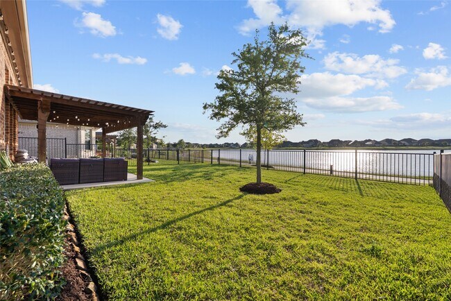 Building Photo - 2609 Arbor Edge Crossing
