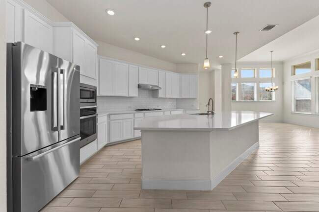 Building Photo - 3839 Balentine