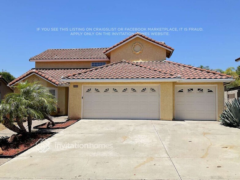 Primary Photo - 1731 La Manzana Ln