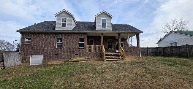 Building Photo - 789 Old Prospect Rd