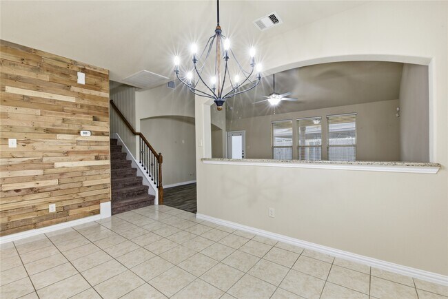 Building Photo - 4802 Taylor Drive