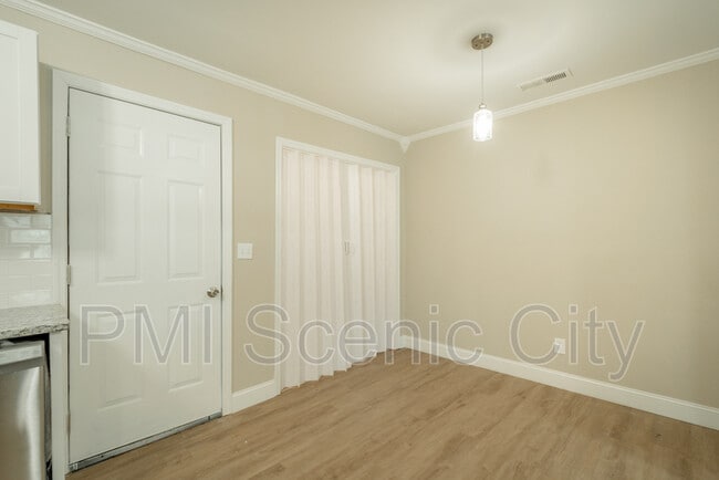 Building Photo - 4608 Plaza Hills Ln