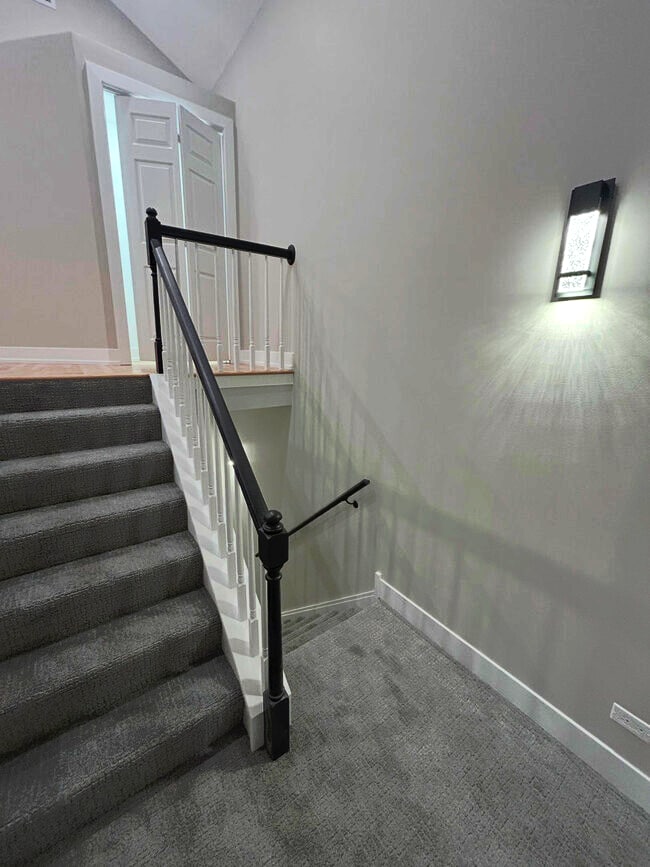 Building Photo - 1506 N Bosworth Ave