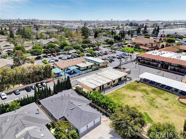 Building Photo - 404 E Glendale Dr