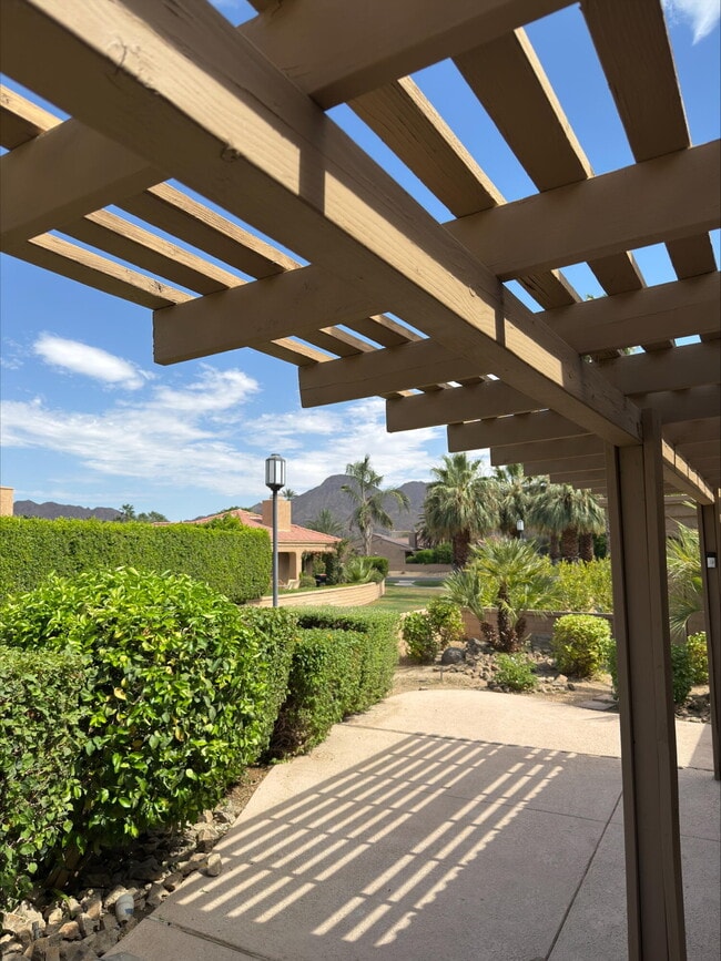 Building Photo - 44299 Capri Ct