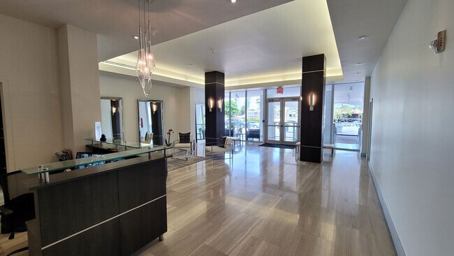 Concierge and Lobby - 1228 West Ave