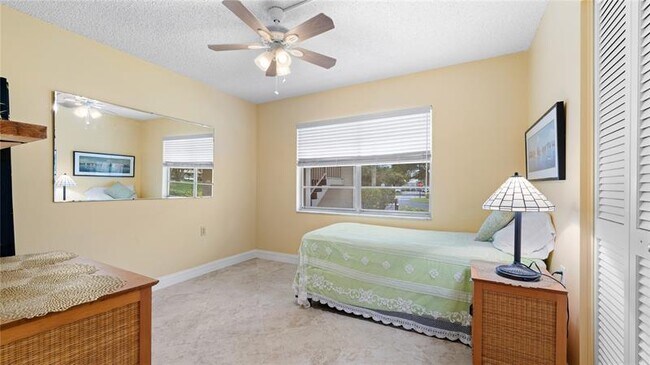 Building Photo - 2710 Nassau Bend