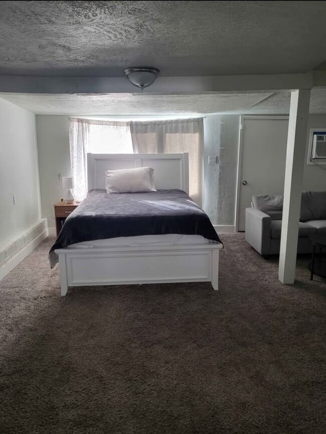 Building Photo - 4801 W 4745 S